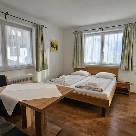 Haus Schiwelt Appartement Kirchberg in Tirol Buitenkant foto