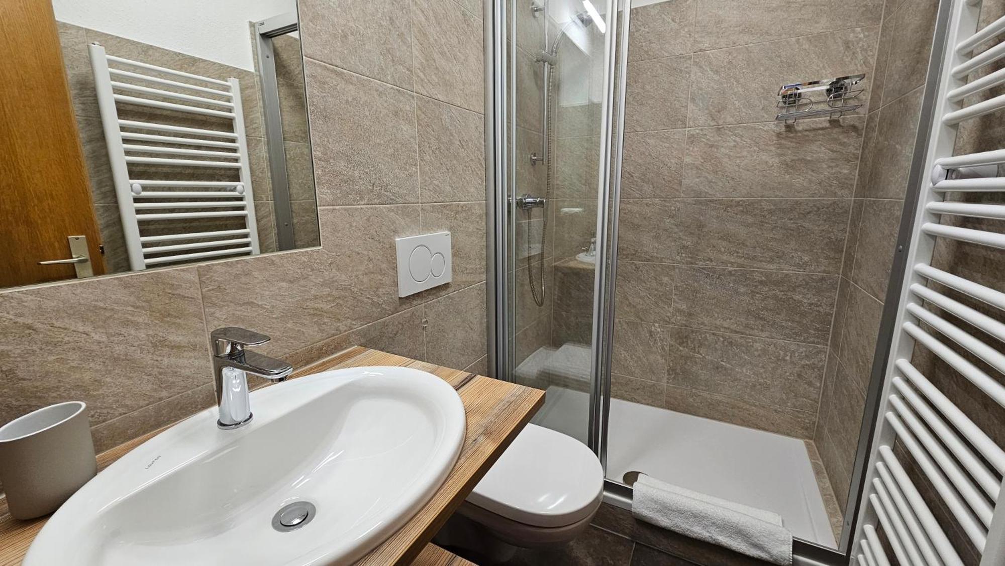 Haus Schiwelt Apartment *